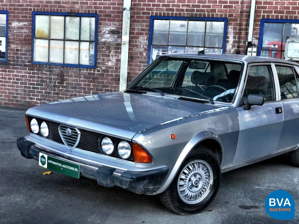 Alfa Romeo 6 2.5 V6 Carburateur 1979