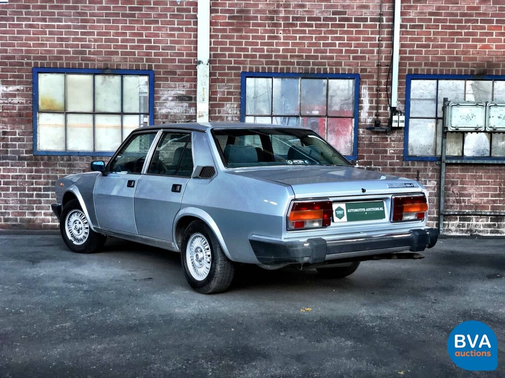 Alfa Romeo 6 2.5 V6 Carburateur 1979