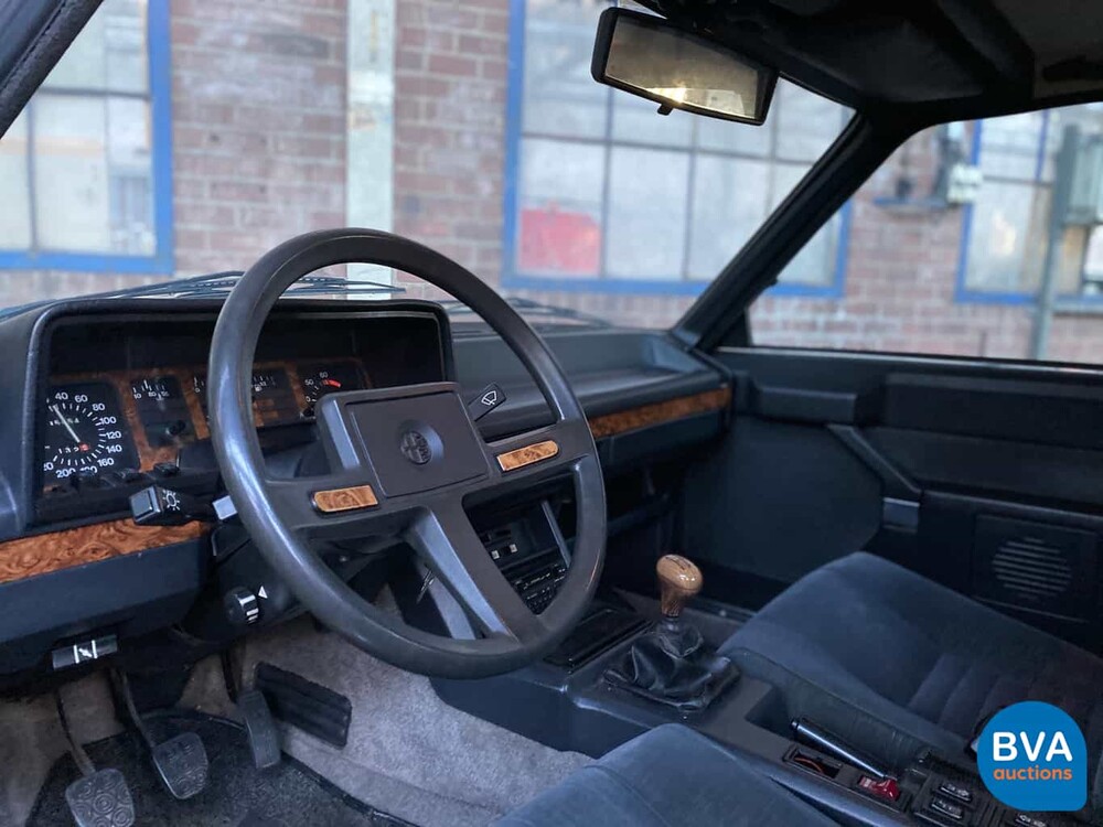 Alfa Romeo 6 2.5 V6 Carburateur 1979