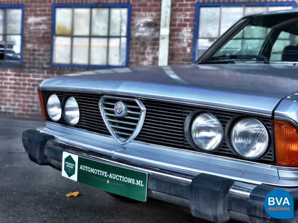 Alfa Romeo 6 2.5 V6 Carburateur 1979