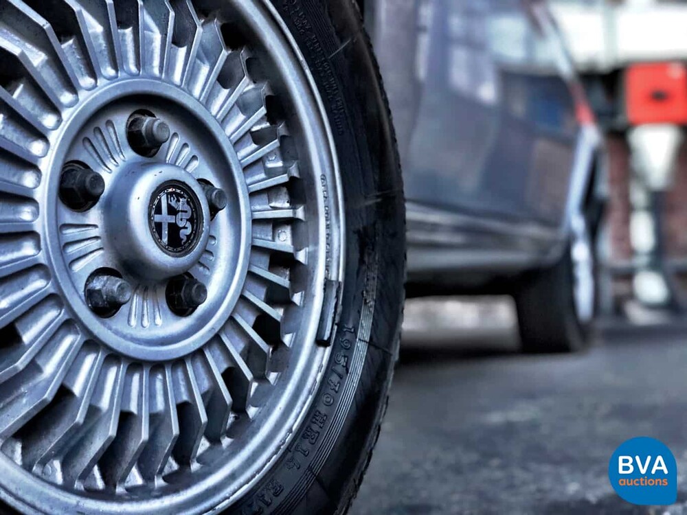 Alfa Romeo 6 2.5 V6 Carburateur 1979