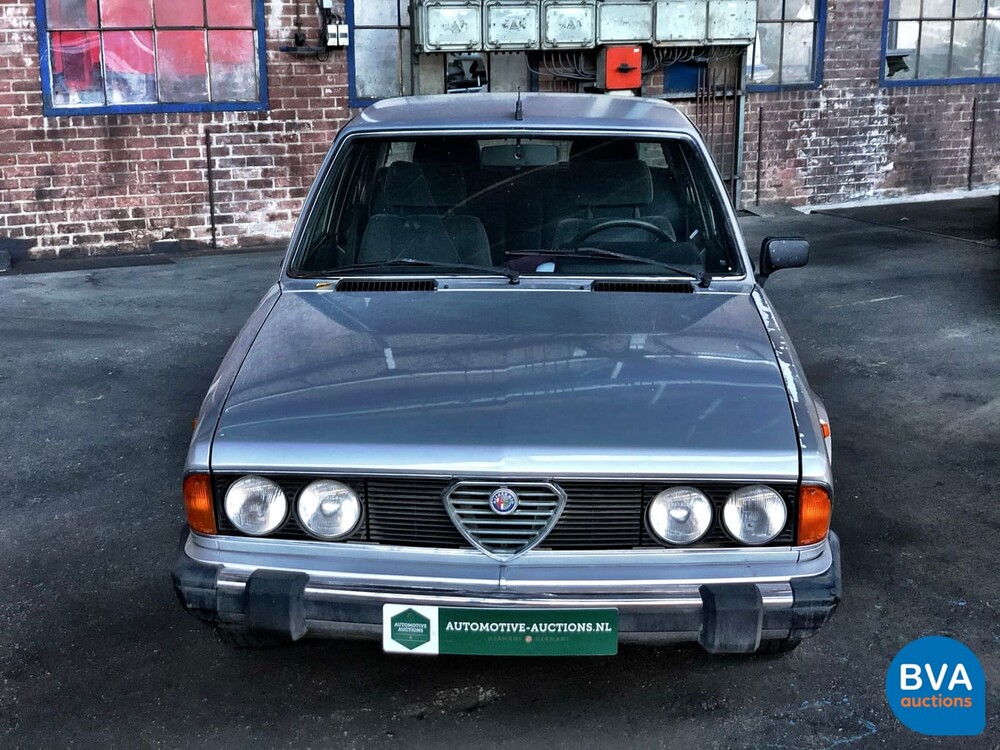 Alfa Romeo 6 2.5 V6 Carburateur 1979