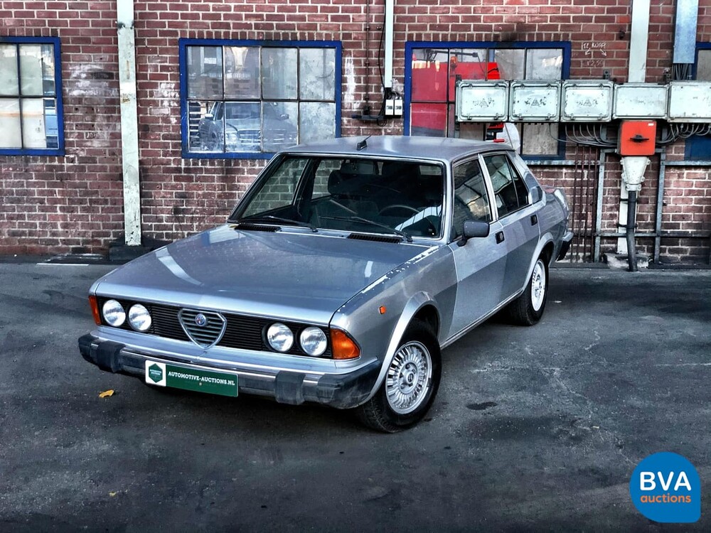 Alfa Romeo 6 2.5 V6 Carburateur 1979