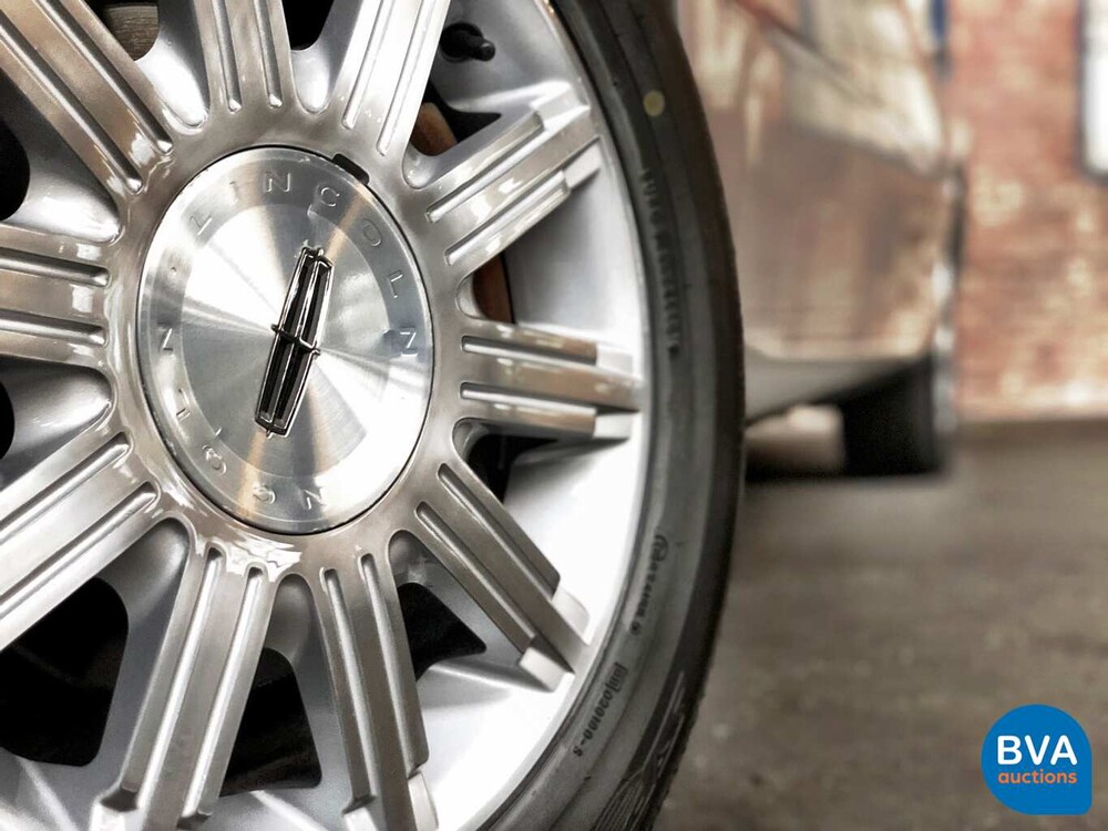 Lincoln Town Car Signature L 4.6 V8 Verlengd 2008, 06-ZP-HH