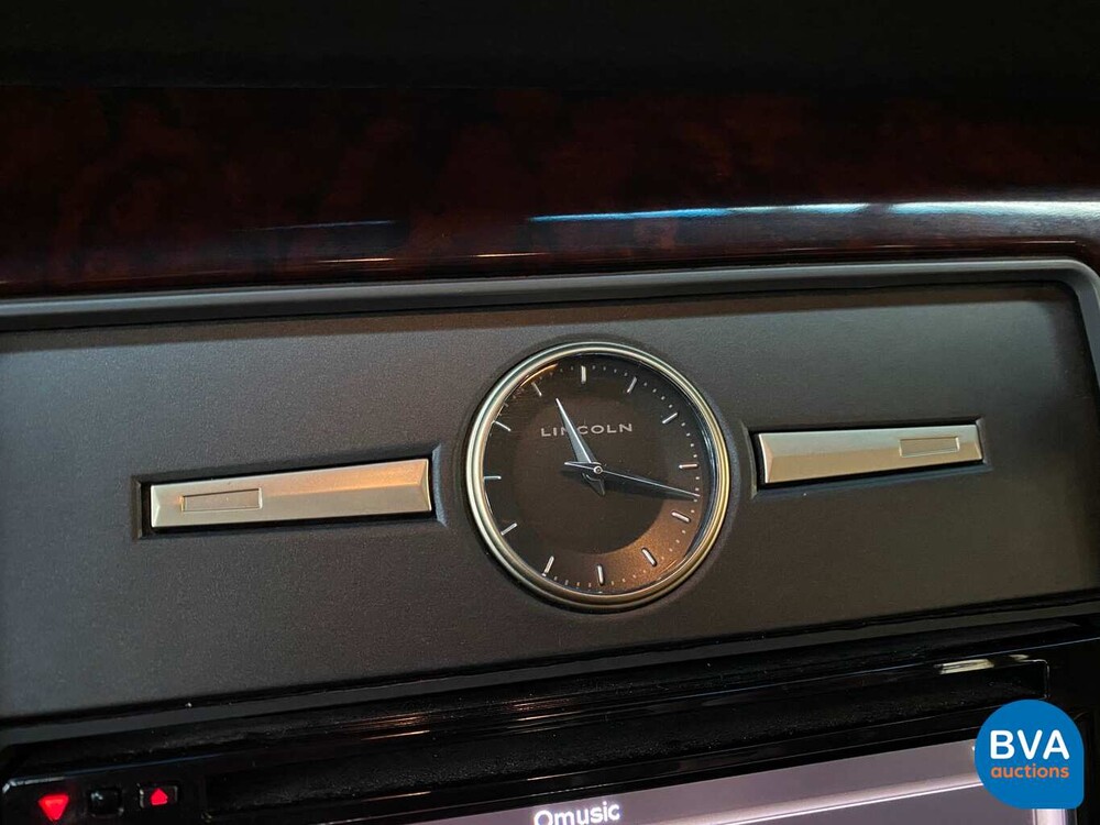 Lincoln Town Car Signature L 4.6 V8 Verlengd 2008, 06-ZP-HH