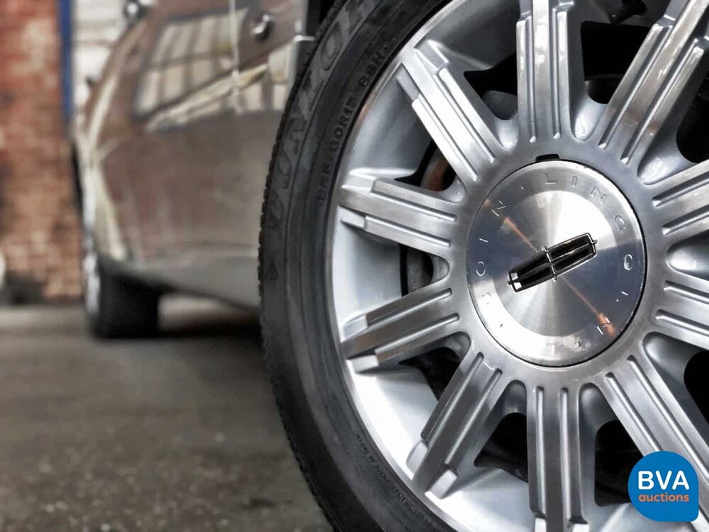 Lincoln Town Car Signature L 4.6 V8 Verlengd 2008, 06-ZP-HH