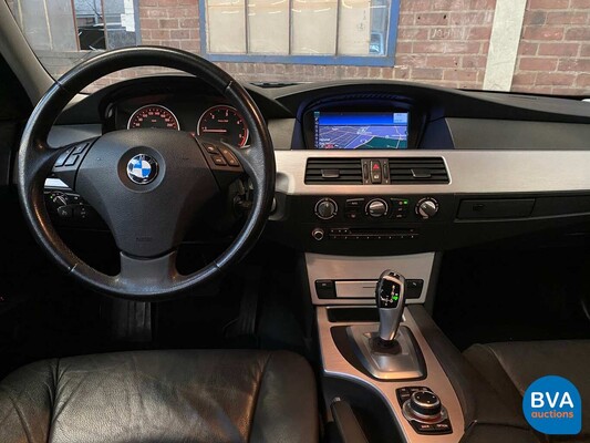 BMW 520d Touring Automatic 5-Series 2010, 33-KTS-5.