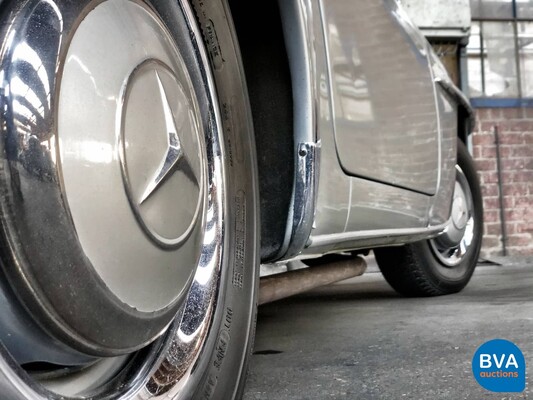 Mercedes-Benz 190SL Roadster 1955 Cabriolet, DR-24-08.