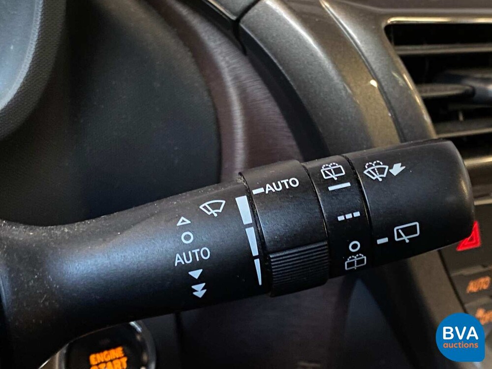 Toyota iQ 1.3 VVTi Automaat Dynamic 3+1 2010, GT-215-B