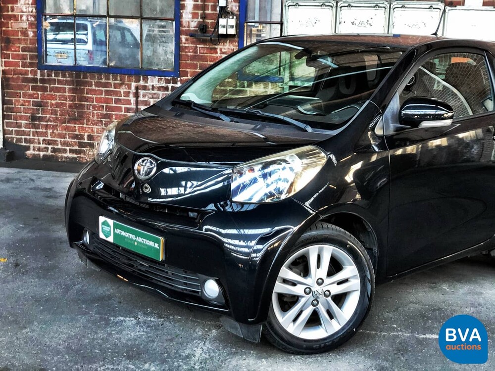 Toyota iQ 1.3 VVTi Automaat Dynamic 3+1 2010, GT-215-B