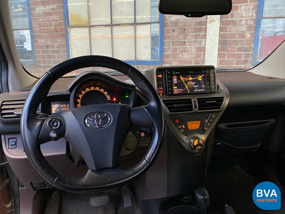 Toyota iQ 1.3 VVTi Automaat Dynamic 3+1 2010, GT-215-B