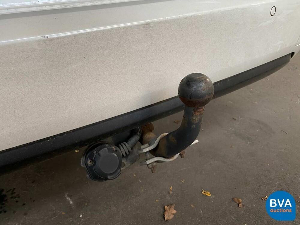 Peugeot 308 SW 1.6 BlueHDI Blue Lease Executive 120pk 2015 -Org NL-, HV-374-G