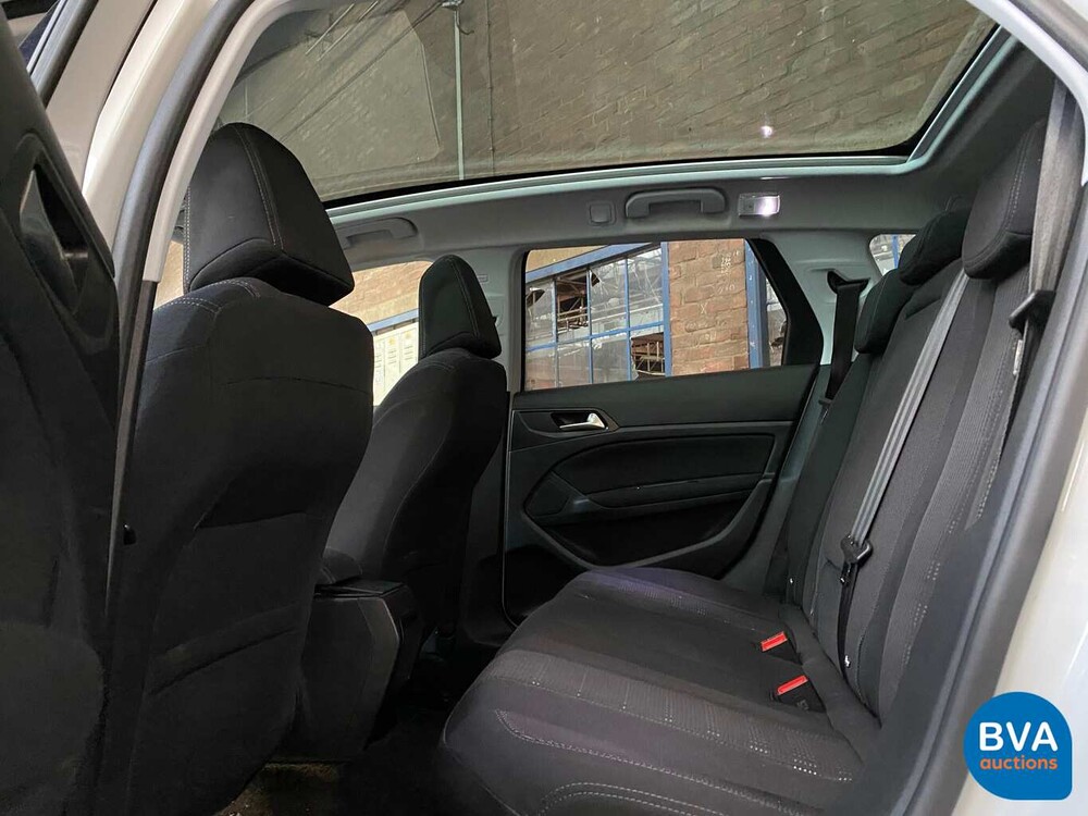 Peugeot 308 SW 1.6 BlueHDI Blue Lease Executive 120pk 2015 -Org NL-, HV-374-G