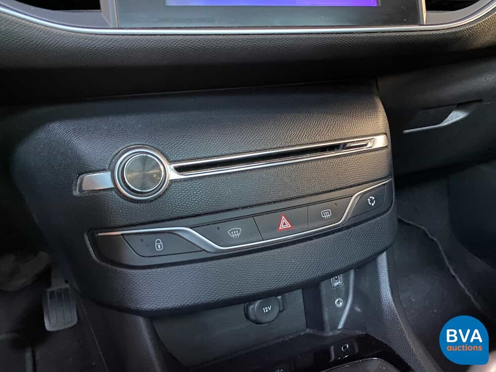 Peugeot 308 SW 1.6 BlueHDI Blue Lease Executive 120pk 2015 -Org NL-, HV-374-G