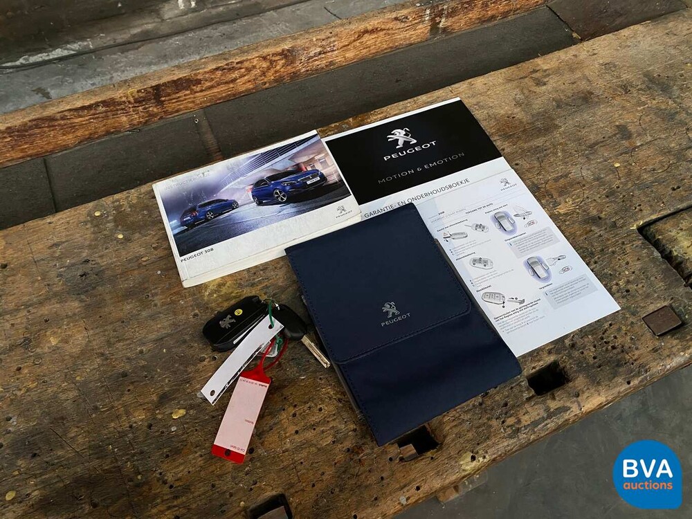 Peugeot 308 SW 1.6 BlueHDI Blue Lease Executive 120pk 2015 -Org NL-, HV-374-G