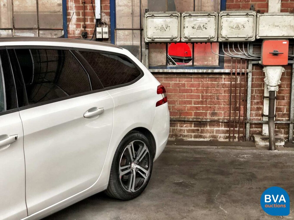 Peugeot 308 SW 1.6 BlueHDI Blue Lease Executive 120pk 2015 -Org NL-, HV-374-G