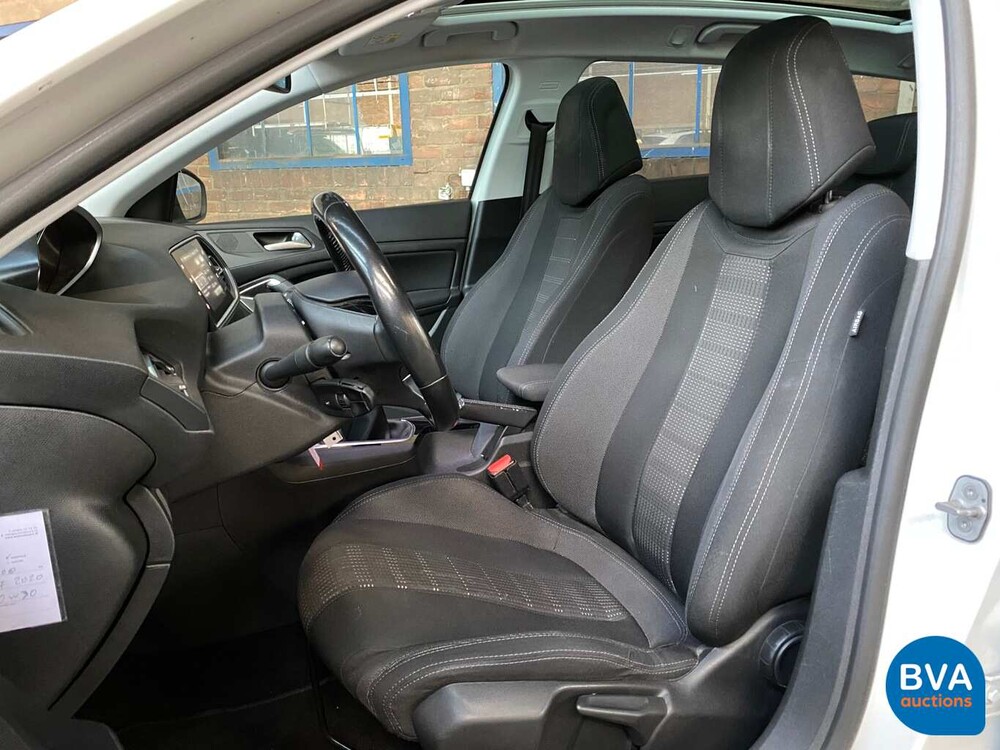 Peugeot 308 SW 1.6 BlueHDI Blue Lease Executive 120pk 2015 -Org NL-, HV-374-G