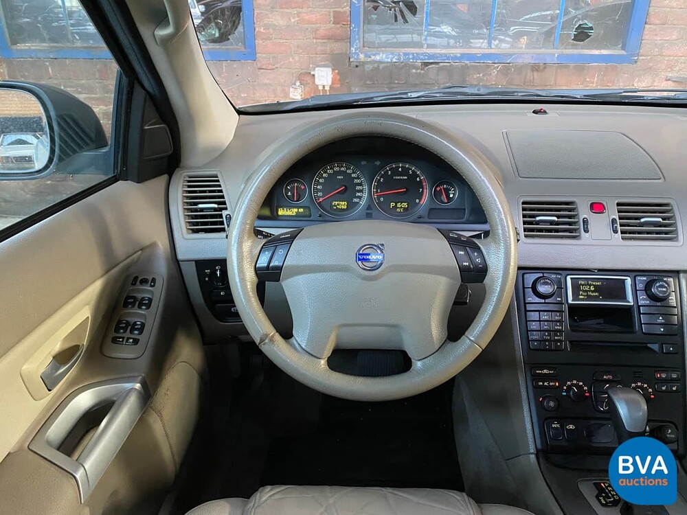 Volvo XC90 2.5 T Aut. 7 Persoons 209pk 2004 -Org NL-, 59-NR-BT