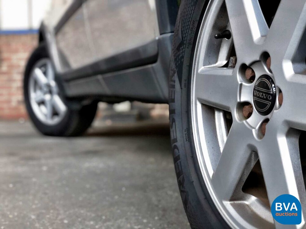 Volvo XC90 2.5 T Aut. 7 Persoons 209pk 2004 -Org NL-, 59-NR-BT