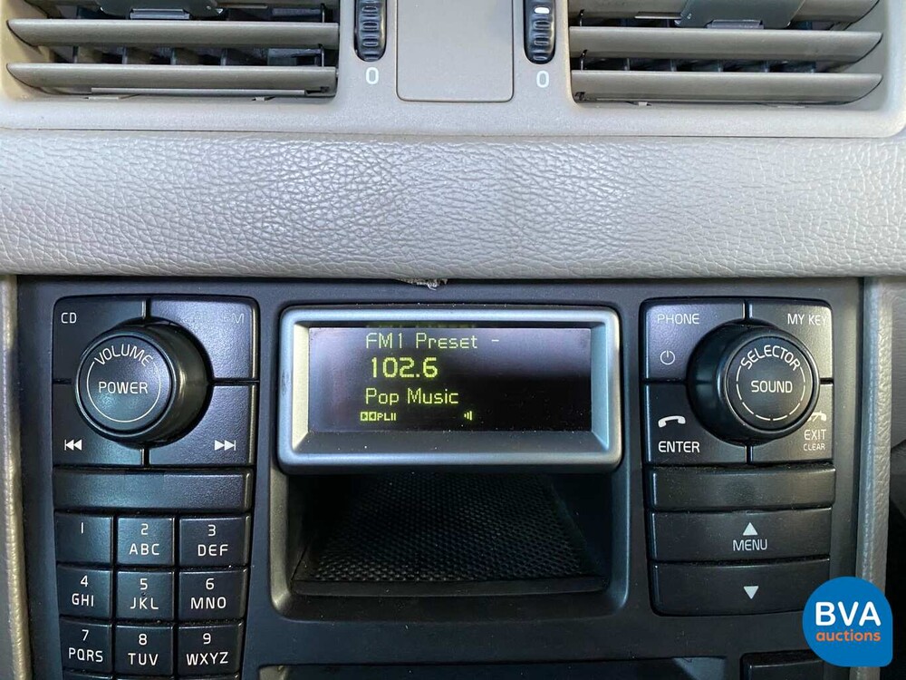 Volvo XC90 2.5 T Aut. 7 Persoons 209pk 2004 -Org NL-, 59-NR-BT