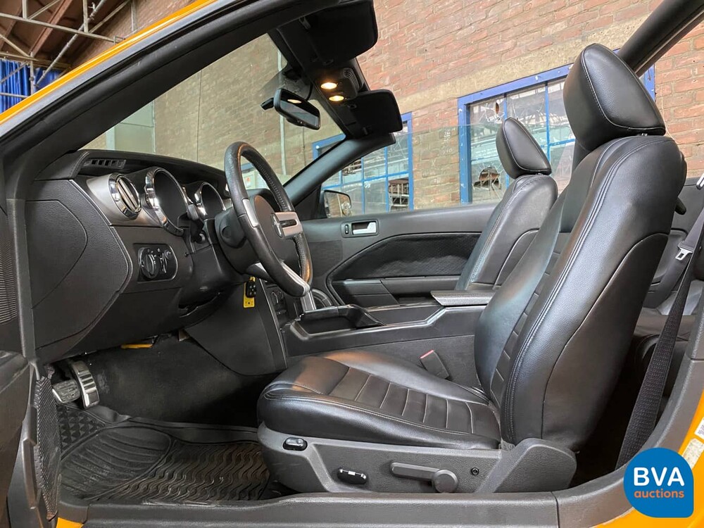 Ford Mustang GT Cabriolet 4.6 V8 305pk 2007, J-464-JK