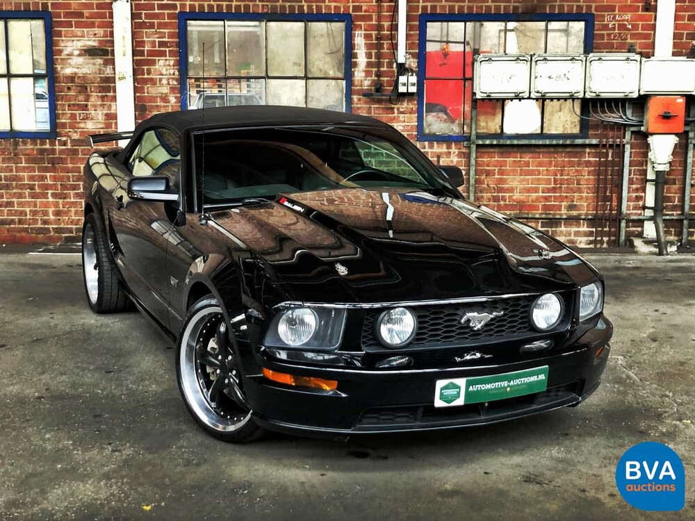 Ford Mustang GT Cabriolet V8 Saleen Supercharger 2006