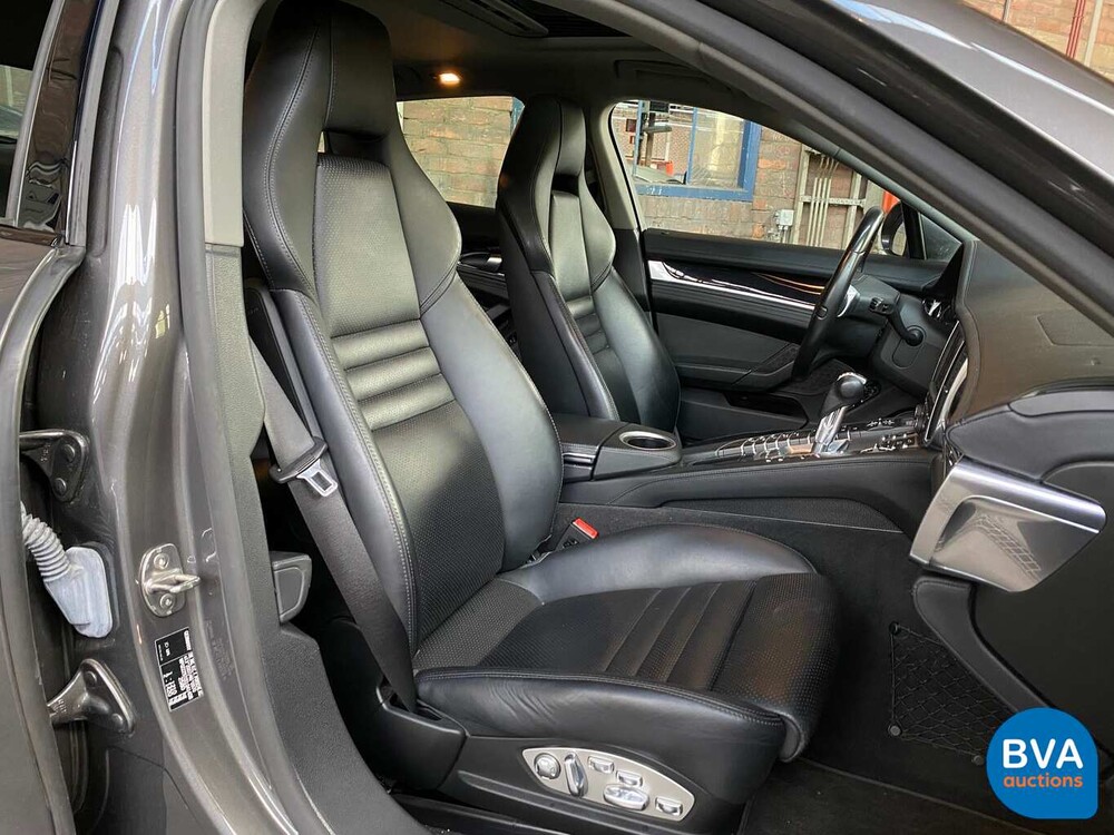 Porsche Panamera 3.0 S E-Hybrid 416 PS Sport-Chrono 2014 Hybrid.