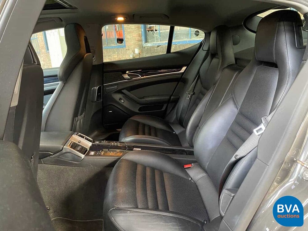 Porsche Panamera 3.0 S E-Hybrid 416 PS Sport-Chrono 2014 Hybrid.