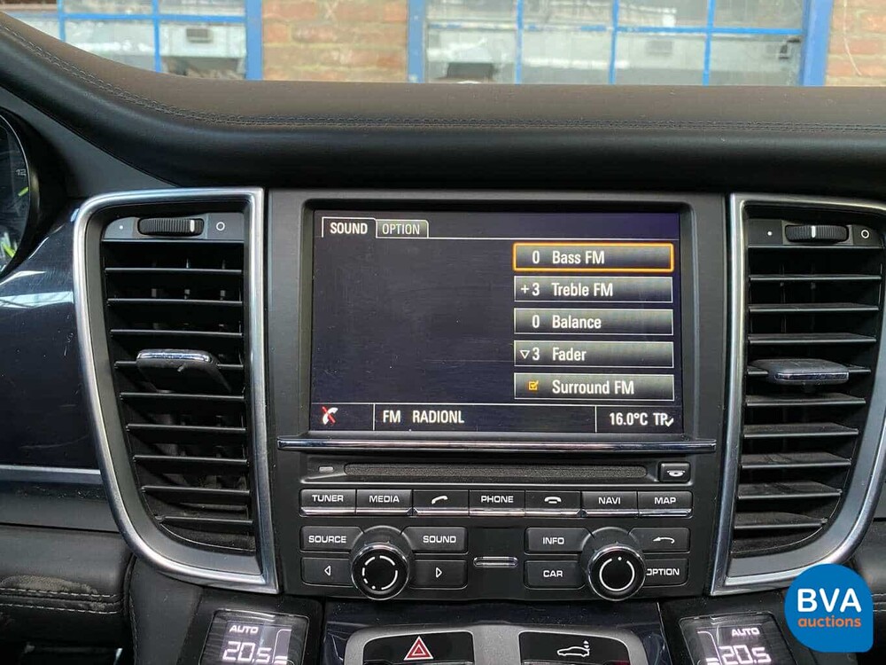 Porsche Panamera 3.0 S E-Hybrid 416 PS Sport-Chrono 2014 Hybrid.