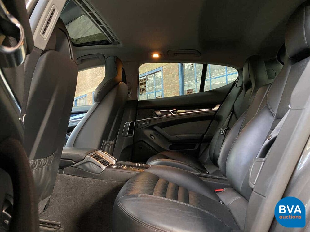 Porsche Panamera 3.0 S E-Hybrid 416 PS Sport-Chrono 2014 Hybrid.