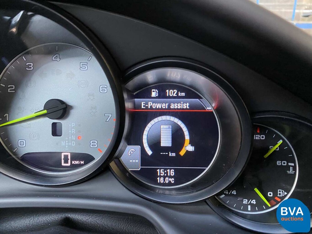 Porsche Panamera 3.0 S E-Hybrid 416 PS Sport-Chrono 2014 Hybrid.