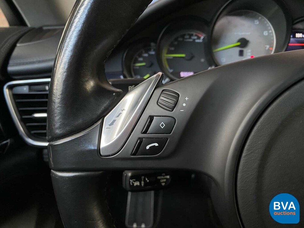 Porsche Panamera 3.0 S E-Hybrid 416 PS Sport-Chrono 2014 Hybrid.