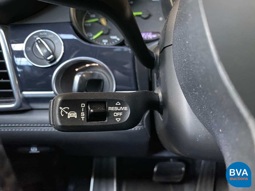 Porsche Panamera 3.0 S E-Hybrid 416 PS Sport-Chrono 2014 Hybrid.