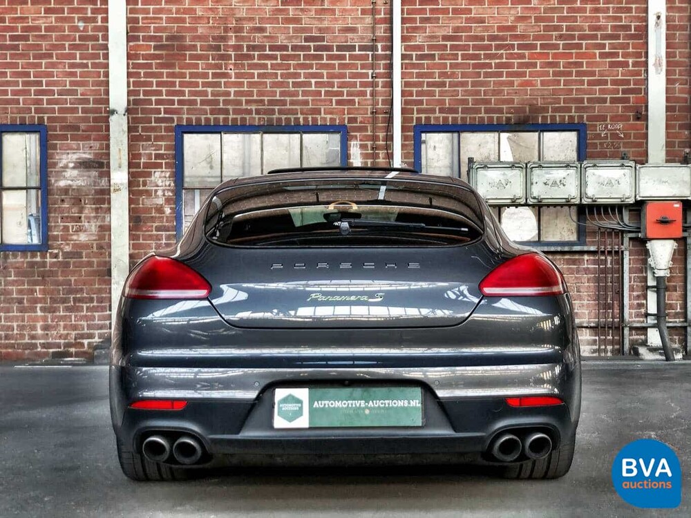 Porsche Panamera 3.0 S E-Hybrid 416 PS Sport-Chrono 2014 Hybrid.