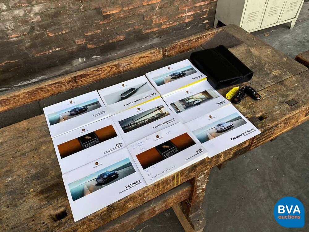 Porsche Panamera 3.0 S E-Hybrid 416 PS Sport-Chrono 2014 Hybrid.