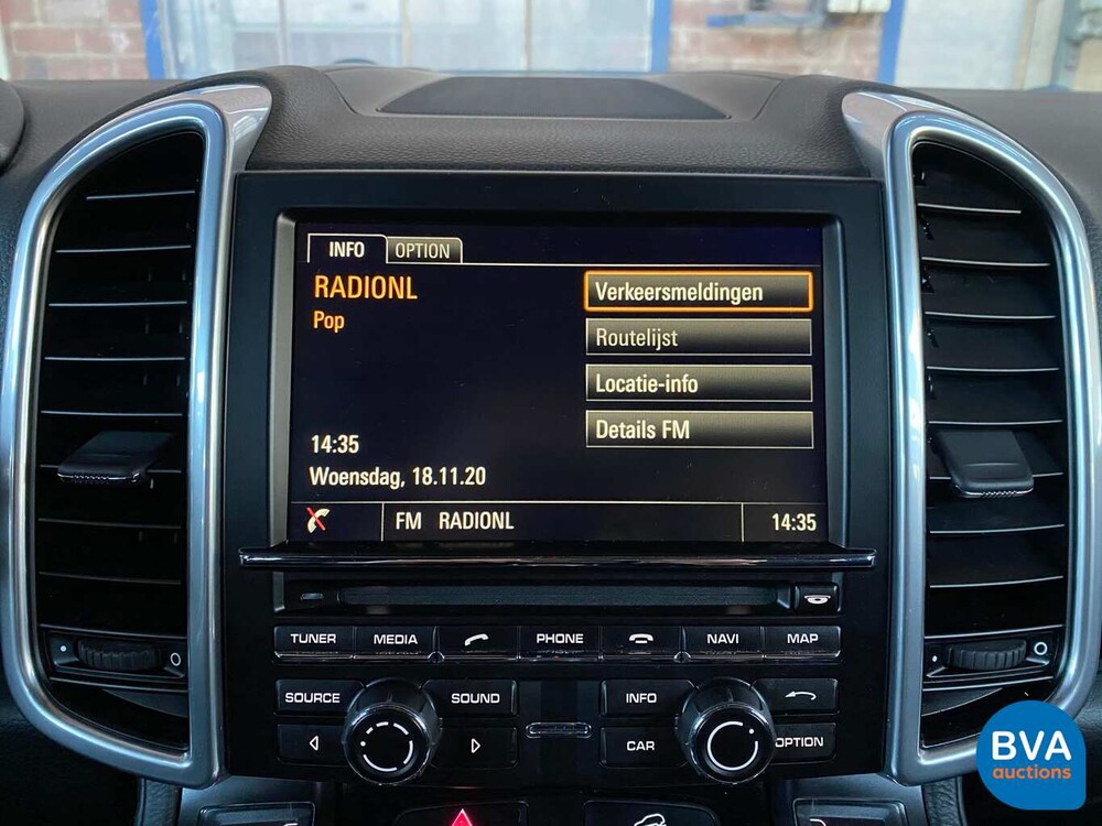 Porsche Cayenne 3.0 S E-Hybrid 416 PS 2015 -Original NL-, HK-999-Z.