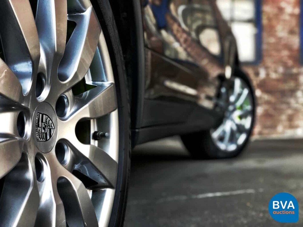 Porsche Cayenne 3.0 S E-Hybrid 416 PS 2015 -Original NL-, HK-999-Z.