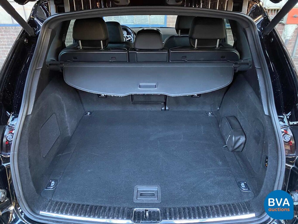 Porsche Cayenne 3.0 S E-Hybrid 416 PS 2015 -Original NL-, HK-999-Z.