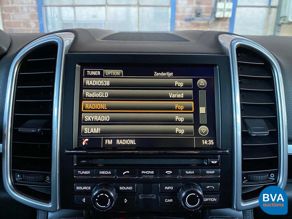 Porsche Cayenne 3.0 S E-Hybrid 416 PS 2015 -Original NL-, HK-999-Z.