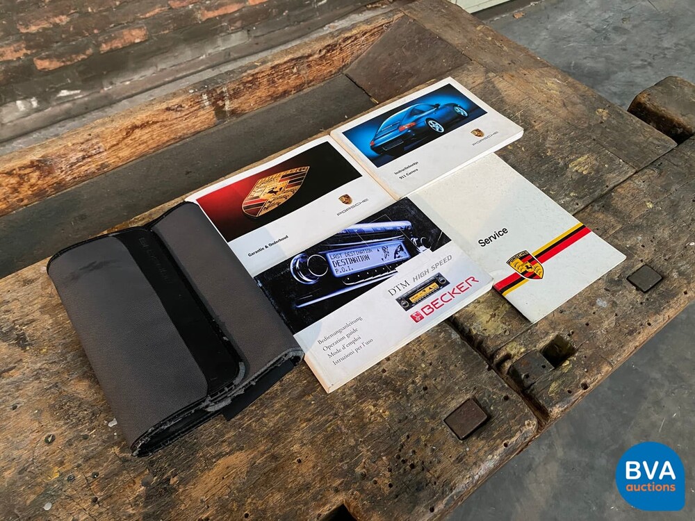 Porsche 911 3.4 Carrera Coupé 300 PS 1998 - Original NL -, TD-JZ-51.