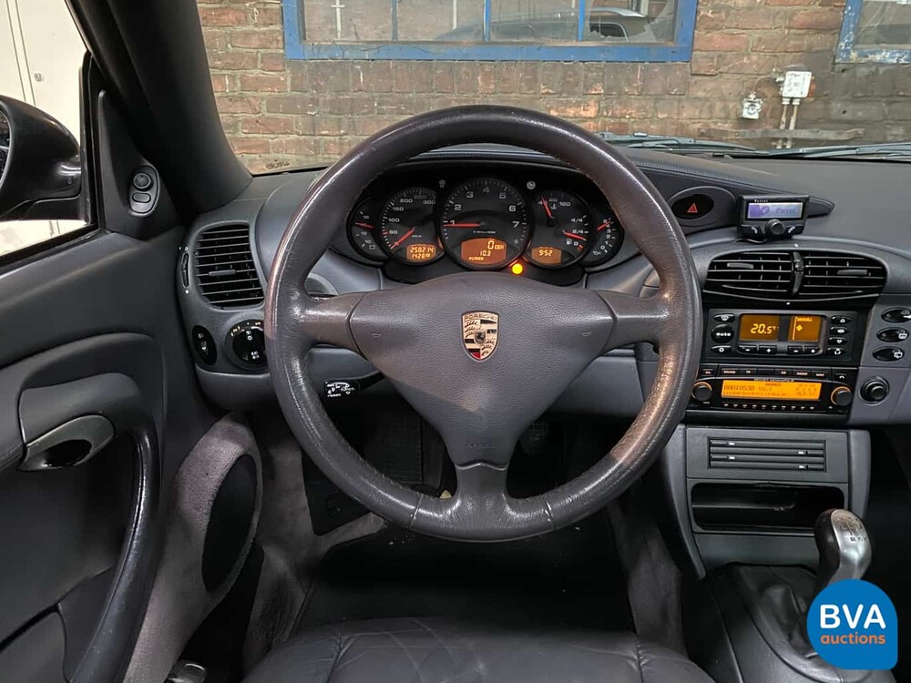 Porsche 911 3.4 Carrera Coupé 300 PS 1998 - Original NL -, TD-JZ-51.