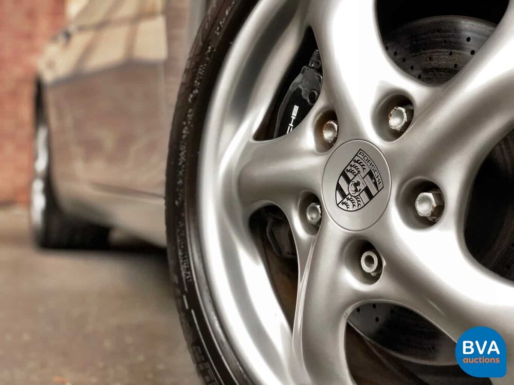 Porsche 911 Carrera 3.4 300 PS 996 2000 Youngtimer.