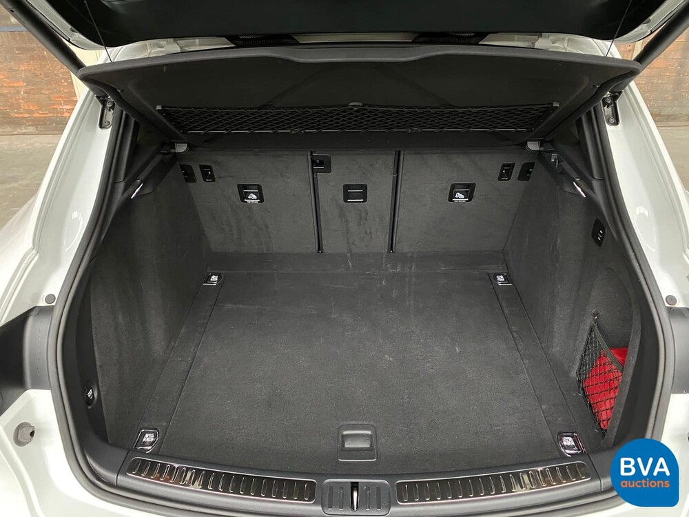 Porsche Macan 2.0 MY20 245 PS 2019.