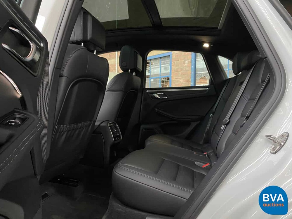 Porsche Macan 2.0 MY20 245 PS 2019.