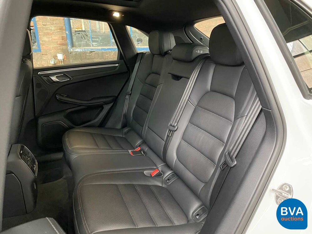 Porsche Macan 2.0 MY20 245 PS 2019.