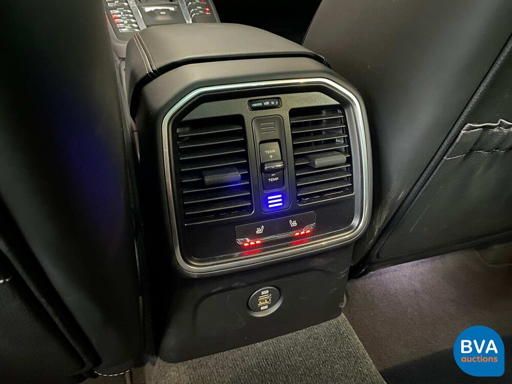 Porsche Macan 2.0 MY20 245 PS 2019.