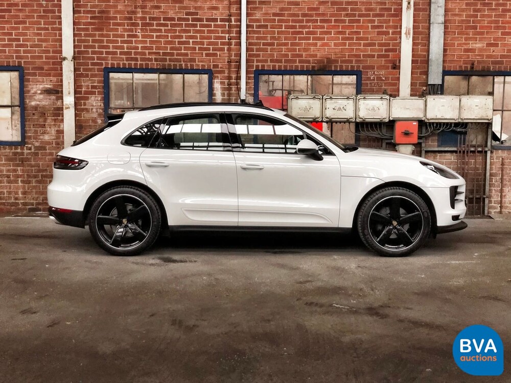Porsche Macan 2.0 MY20 245 PS 2019.