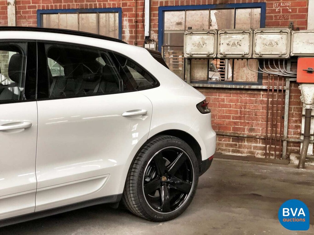 Porsche Macan 2.0 MY20 245 PS 2019.