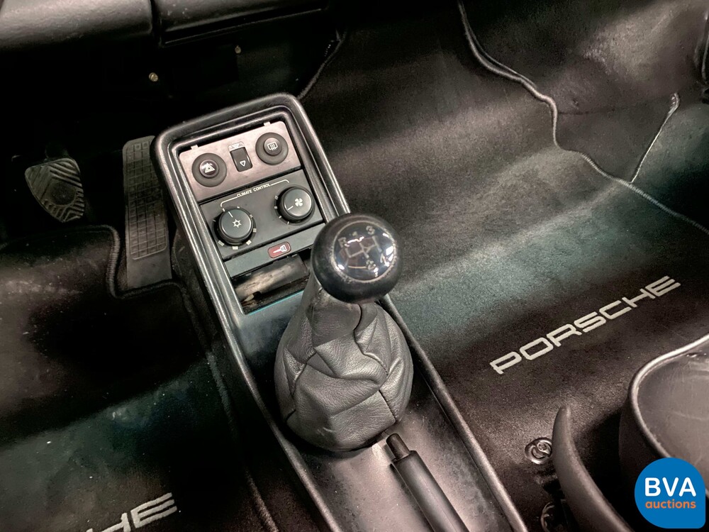 Porsche 911 Turbo Coupe 930 301pk 1986, GG-904-R