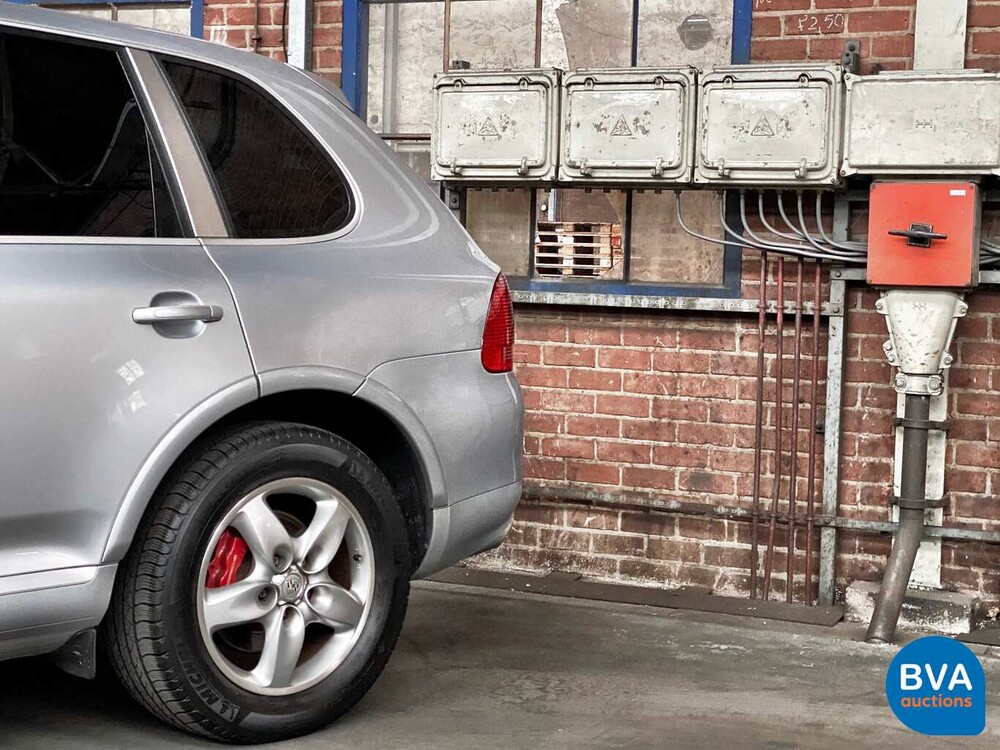 Porsche Cayenne Turbo 4.5 V8 450pk 2005 Youngtimer